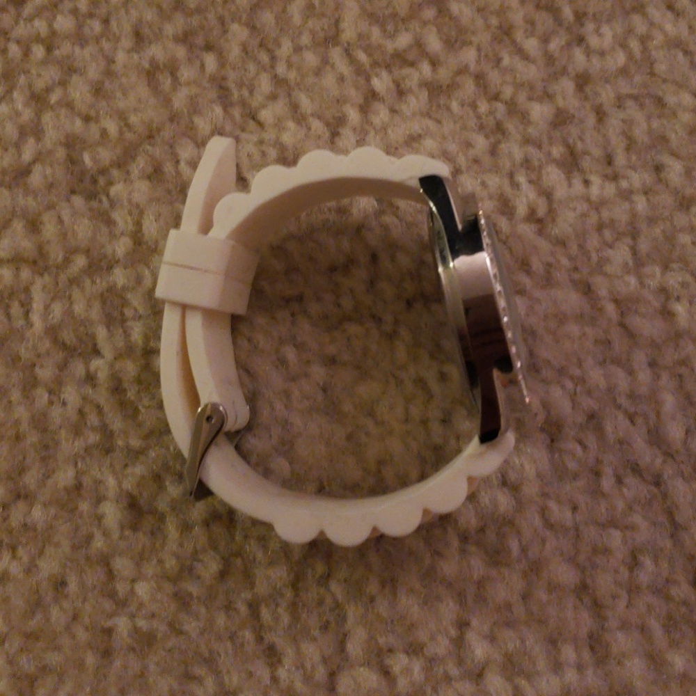 Watch - Picture 2 of 2